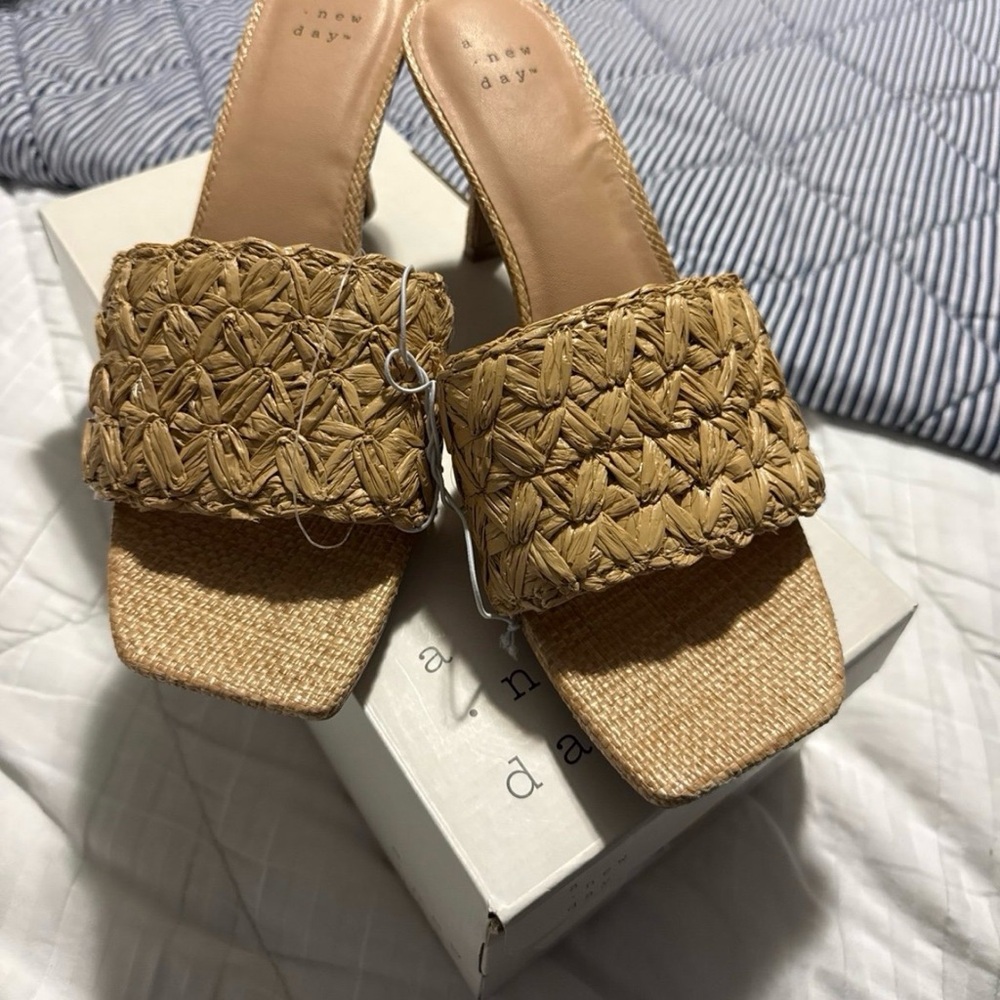 A new day women’s ayla heels